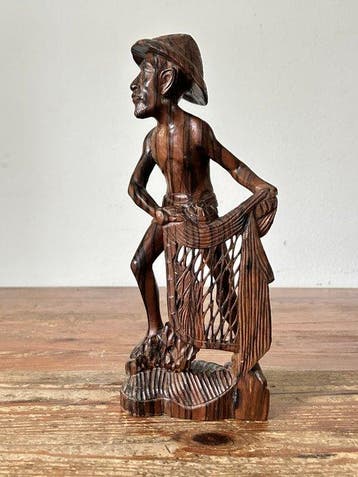 Visser met net - Sculpture - Indonésie (Sans prix de, Antiquités & Art