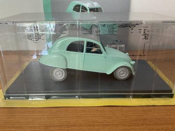 Hergé Moulinsart 1:24 - Modelauto - N°8 - la 2 CV des