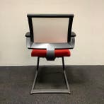 Ahrend 240 Vergaderstoel met kunststof rug, antraciet - rood, Huis en Inrichting, Stoelen, Gebruikt, Zwart, Eén