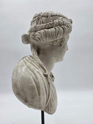 Sculpture, Matrona romana - 36 cm - poudre de marbre