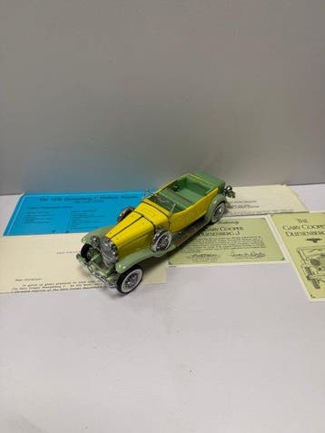 Franklin Mint 1:24 - Modelauto (2) - 1930 Duesenberg J, Hobby & Loisirs créatifs
