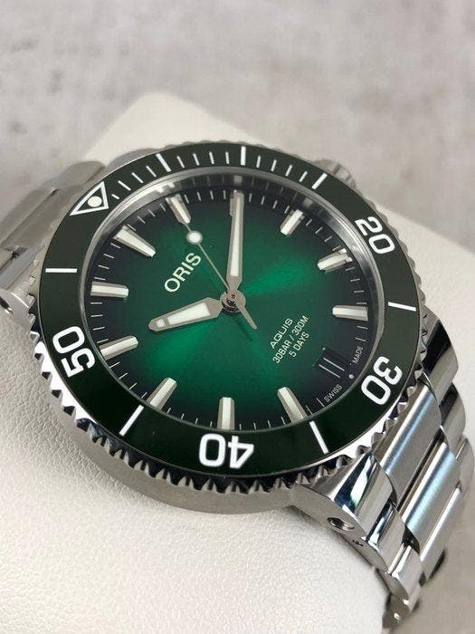 Oris - Aquis Date Calibre 400-2 Automatic - Zonder, Bijoux, Sacs & Beauté, Montres | Hommes
