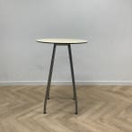 sta-tafel, (hxbxd) 110x80x80 cm, Ahorn blad - metalen poten, Gebruikt