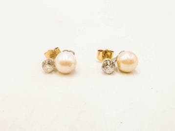 Boucles doreilles - 18 carats Or jaune Perle - Diamant
