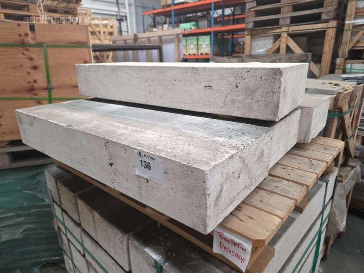 Blokken travertin palisade (262x), Doe-het-zelf en Bouw, Overige Doe-Het-Zelf en Bouw, Ophalen