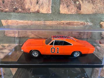 Divers 1:43 - Modelauto (3) - 1969 Dodge Charger “General, Nieuw