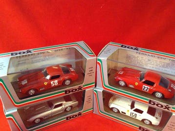 Best Box 1:43 - Model raceauto (8) - a very interesting, Hobby & Loisirs créatifs