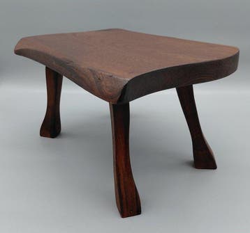 Bijzettafel - Hout - Massief brutalist krukje