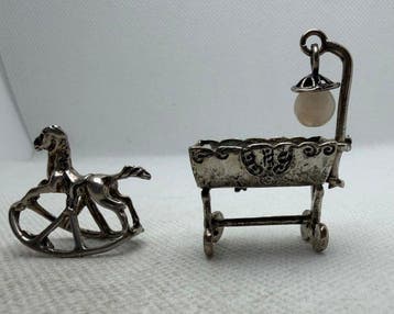 Beeldje - Caballito y cuna - Zilver