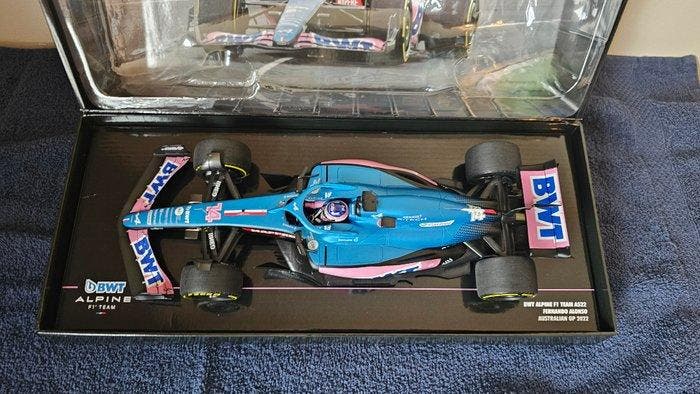 Minichamps 1:18 - Model raceauto - BWT Alpine F1 Team A522, Hobby en Vrije tijd, Modelauto's | 1:5 tot 1:12