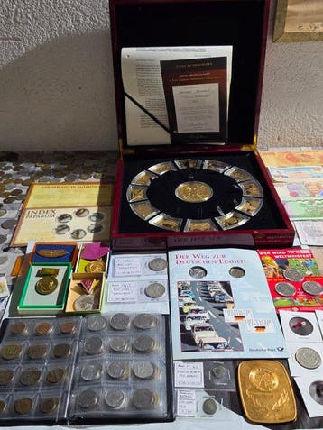 Wereld. Lotto 300 monete (Zonder minimumprijs)