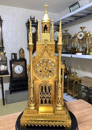 Klok - Brons - 2025 - Kathedraal Kasteel Toren