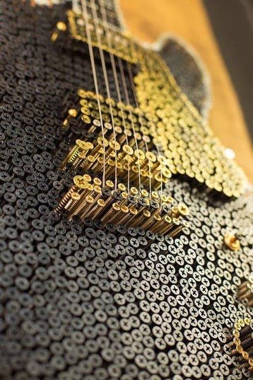 Sonia Dudnicova (XX) - Guitarra Gibson (made with 7000, Antiek en Kunst