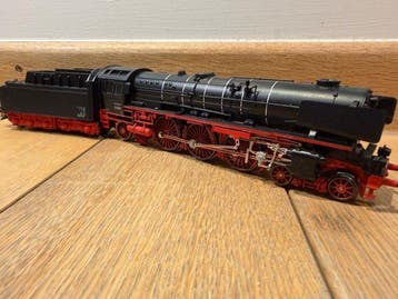 Märklin H0 - 37102 - Stoomlocomotief met tender (1) - BR