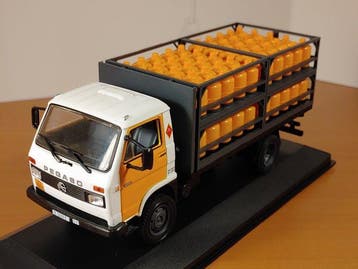 ASM 1:43 - Model vrachtwagen - Pegaso Ekus 1210-6 - Repsol