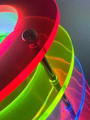 Tafellamp - Plastic - Lampada time tunnel