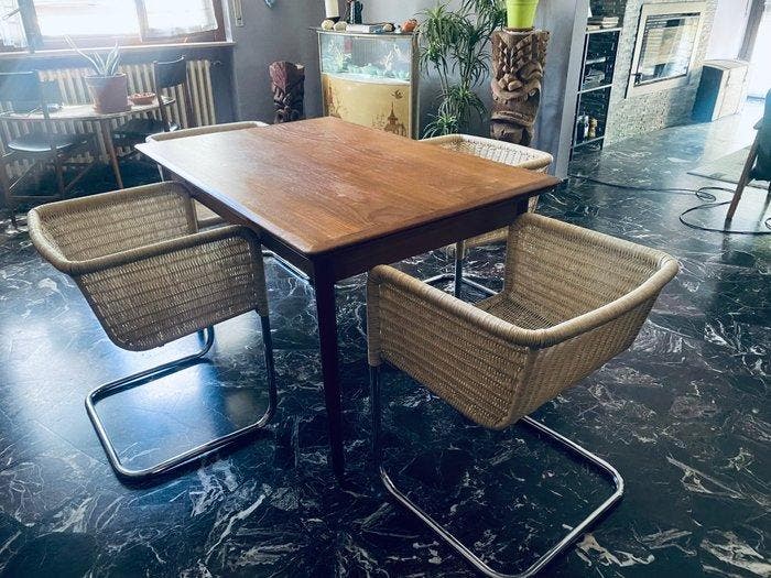 Tecta - William Dunkel - Stoel (4) - d44 - Rattan, Staal, Antiquités & Art, Antiquités | Meubles | Chaises & Canapés
