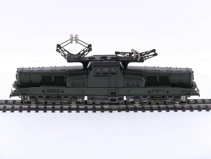 Schaal H0 Jouef 8421 elektrische locomotief BB-13000 van..., Hobby en Vrije tijd, Modeltreinen | H0, Gelijkstroom, Locomotief