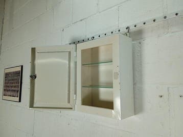 Medicijnkastje - Vintage Factory EHBO-kast - Staal, Glas