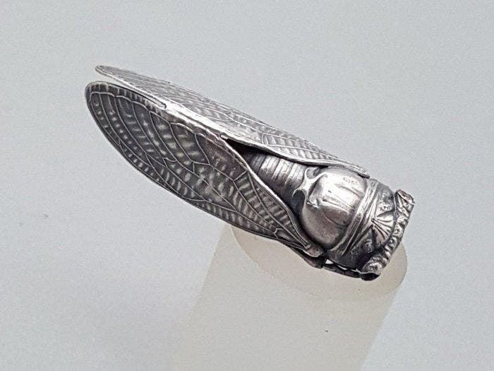 Zilver, Grote Art Deco Cigale - Broche, Antiek en Kunst, Kunst | Designobjecten