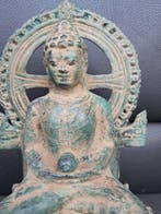 Standbeeld van de Javaanse Amitabha Boeddha - Brons -