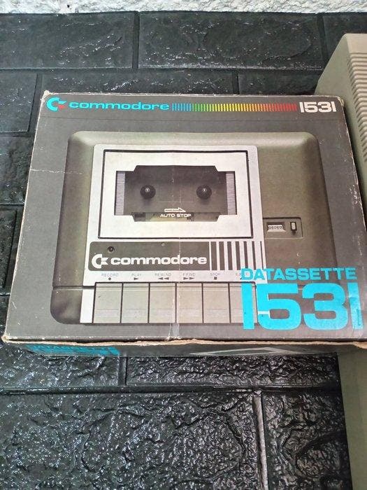 Commodore Datasette 1531 (boxed) + disk drive - Computer, Games en Spelcomputers, Spelcomputers | Overige Accessoires
