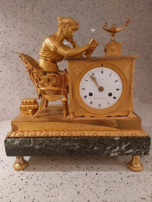 Figurale pendule - Antiek Marmer, Brons - ca. 1800 - La, Antiquités & Art, Antiquités | Horloges