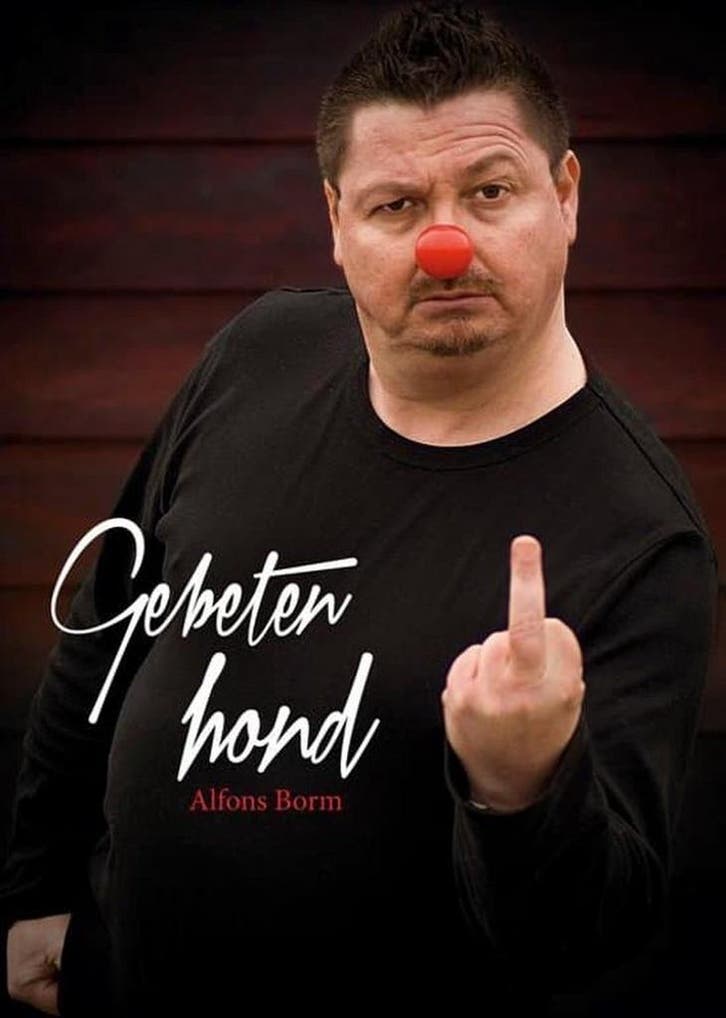 Gebeten hond 9789082052107 Alfons Borm, Boeken, Hobby en Vrije tijd, Zo goed als nieuw, Verzenden