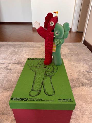Kaws (1974) - Kachamukku