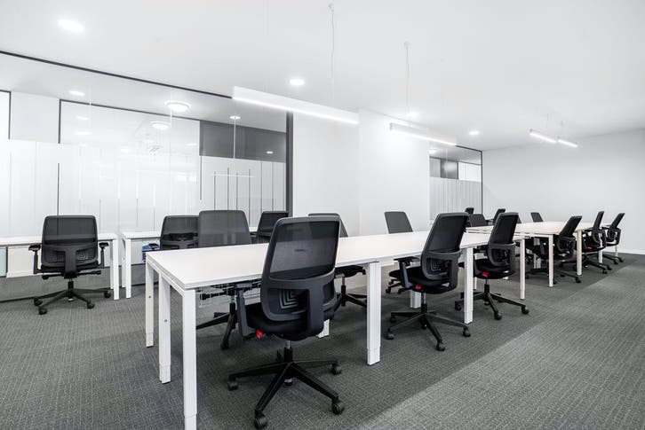 Coworkingruimte in Louise Centre, Articles professionnels, Immobilier d'entreprise