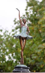 Statue, ballerina - 44 cm - marbre en bronze, Antiek en Kunst