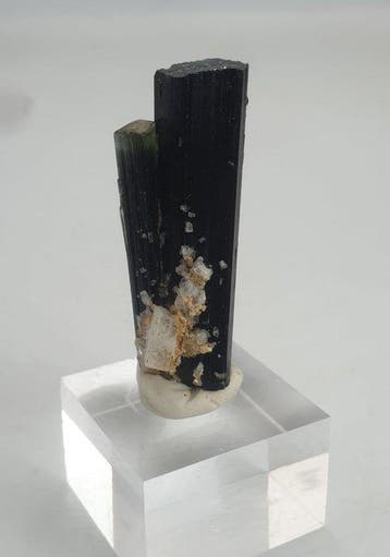 Natuurlijke toermalijn Kristal - Hoogte: 10 mm - Breedte: 7