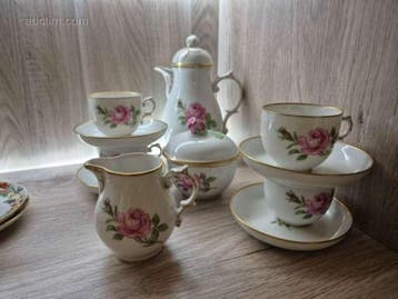 11-delig porseleinen koffie- /theeservies F
