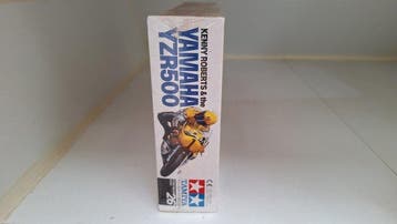 Tamiya 1:12 - Modelbouwdoos - Yamaha YZR500 Kenny Roberts, Hobby & Loisirs créatifs
