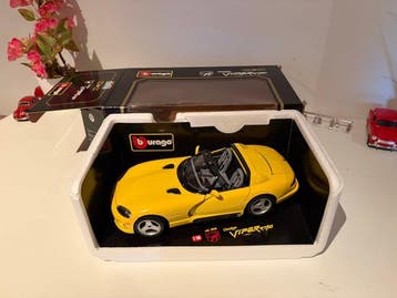 Bburago 1:18 - Modelauto - Dodge Viper RT/10
