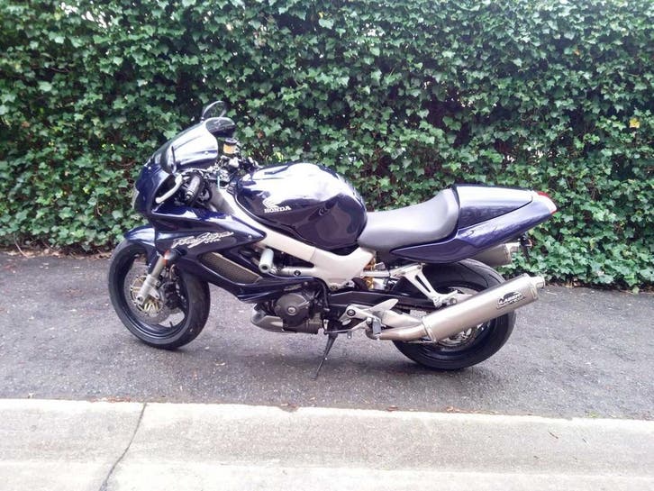 Online veiling - honda - vtr 1000 - Motorfiets, Autos, Honda, Enlèvement