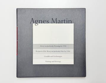 Agnes Martin (1912-2004) - Paintings and Drawings Portfolio, Antiquités & Art