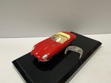 Dinky Toys - Voiture miniature (3) - 117, 120 & 471 - Jaguar