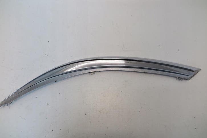 chromen lamplijst links voor Toyota Corolla E16, Autos : Pièces & Accessoires, Éclairage, Envoi