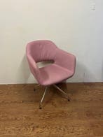 Gebruikte Horecastoel (Mama Kelly) - S3372- Vintage/Café, Huis en Inrichting, Stoelen, Ophalen, Nieuw