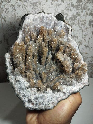 Géode - Hauteur : 19 cm - Largeur : 12 cm- 1200 g - (1), Verzamelen