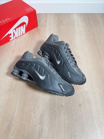 Nike - Sneakers - Maat: EU 39 - Nieuw met tags