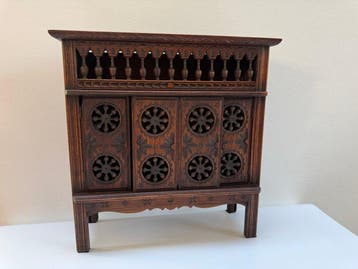 Armoire - Bois - Petit cabinet miniature français
