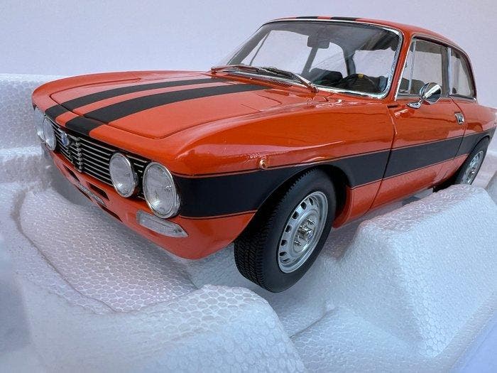 Norev 1:18 - Modelauto - Alfa Romeo GTV 2000 del 1973 - 4, Hobby & Loisirs créatifs, Voitures miniatures | 1:5 à 1:12