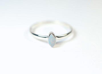 Australische opaal ring / nieuw- 1.52 g - (1), Collections
