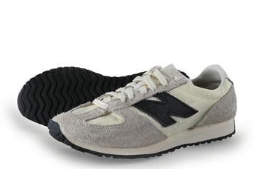 New Balance Sneakers in maat 42½ Beige, Kleding | Heren, Schoenen, New Balance, Overige kleuren, Verzenden, Zo goed als nieuw