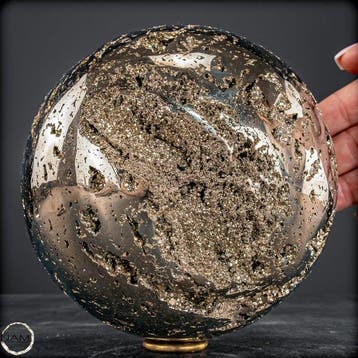 Sphère monumentale en pyrite du Pérou – 6 kg dor pur