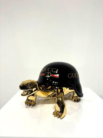 Van Apple - The Gucci Peace Turtle