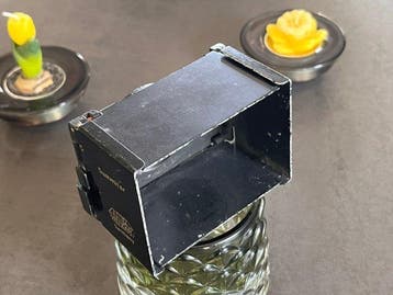 Leica Leitz SOOPD for Summitar 5cm with spring loaded clips.