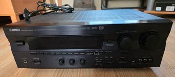 Yamaha - RX-V 595a Récepteur multicanaux à semi-conducteurs, Nieuw